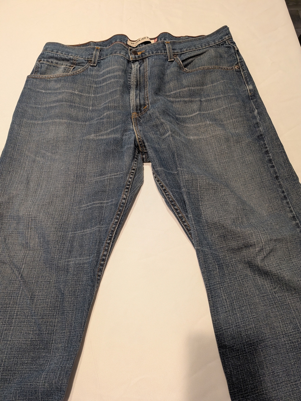 Men's Levi's Medium Blue Straight-Leg Denim Jeans